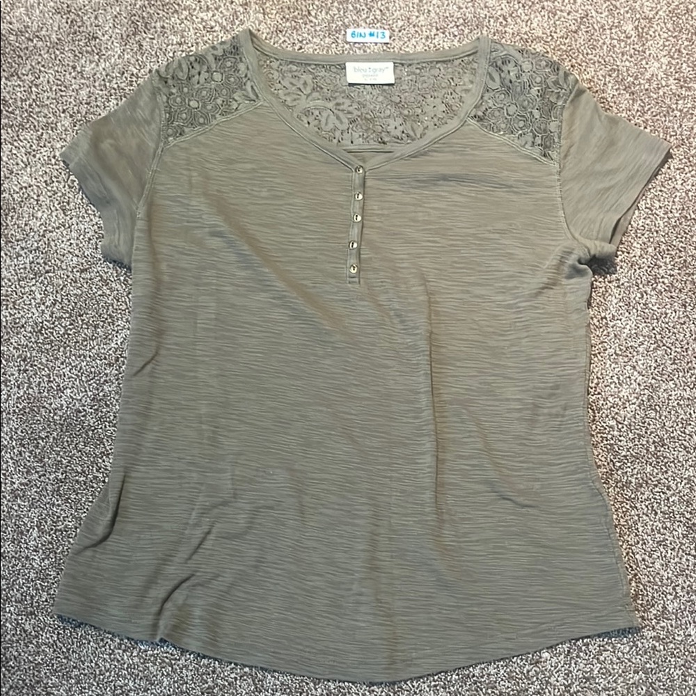 2/$30 Green Lace Buttoned Short Sleeve Tee